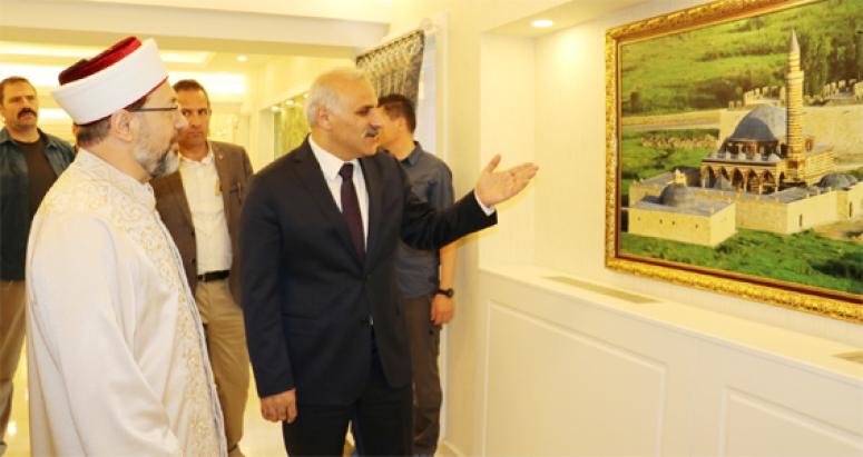 Diyanet İşleri Başkanı Erbaş'tan Vali Zorluoğlu'na ziyaret 