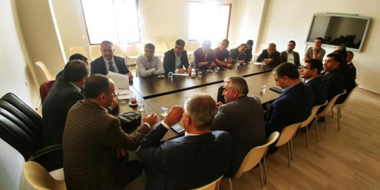 Tuşba'da okullaşma oranının artırılması için toplantı…