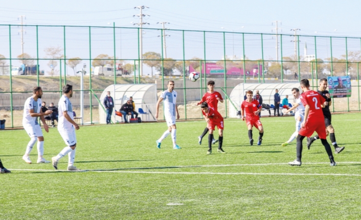 İpekyolu Belediyesi Gençlikspor'dan 8-0'lık galibiyet