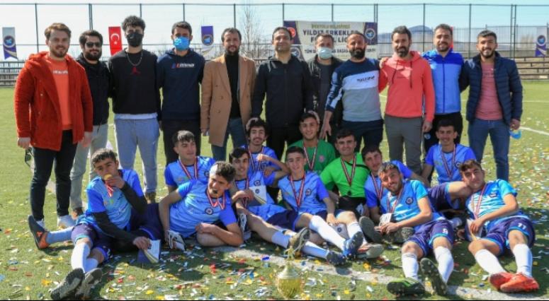 İpekyolu'ndaki futbol turnuvası sona erdi