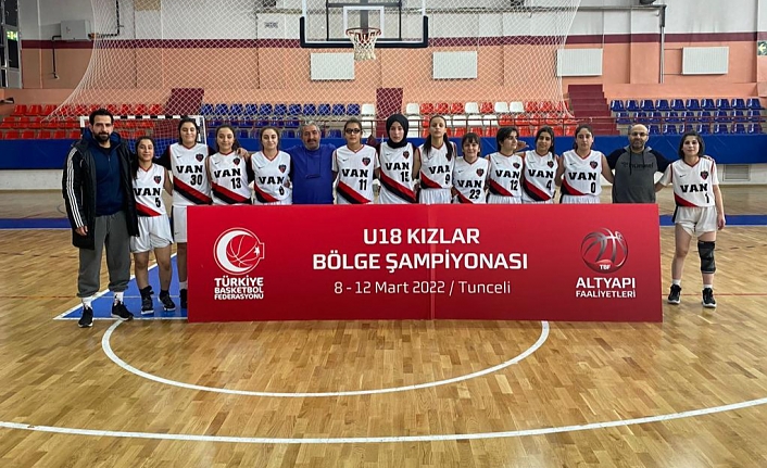 Van Büyükşehir U18 Basketbol Takımı bölge şampiyonu oldu
