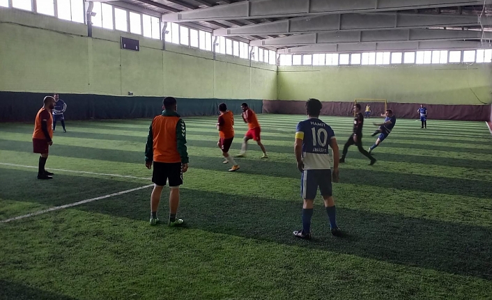 Van Shopping Fest Futbol Turnuvası başladı