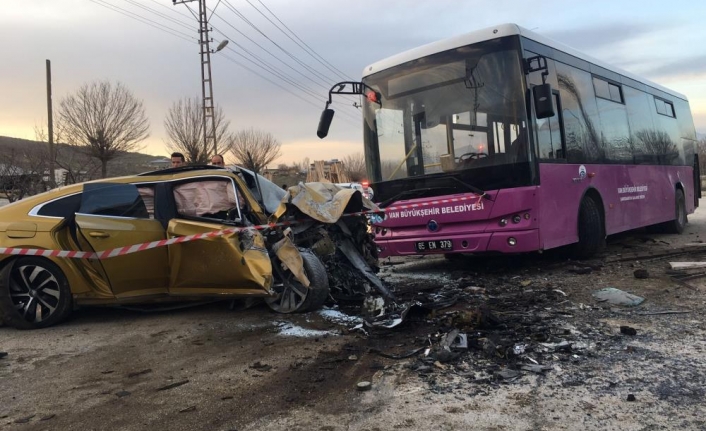 Van'da trafik kazası: 1 ölü, 1 yaralı