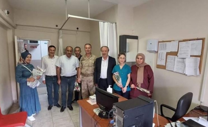 Başkan Arvas'tan sağlık çalışanlarına moral ziyareti