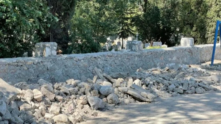 Van Büyükşehir, mezarlık onarımı yapacak