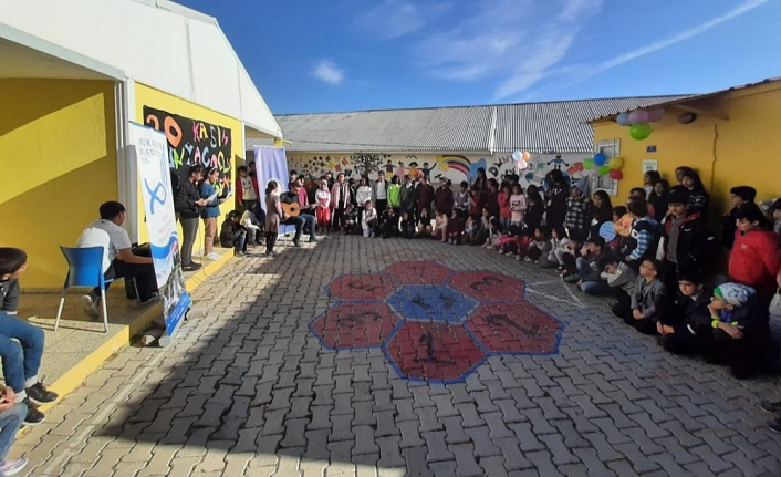 Van’da 'Dünya Çocuk Hakları Günü' kutlandı