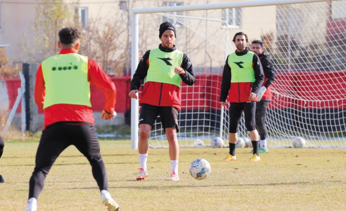 Vanspor'da, Balıkesirspor maçının hazırlıkları sürüyor