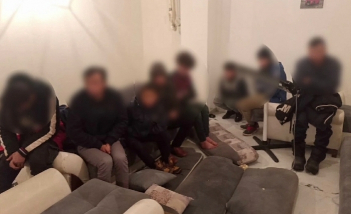Erciş'teki şok eve baskın: 8 göçmen yakalandı