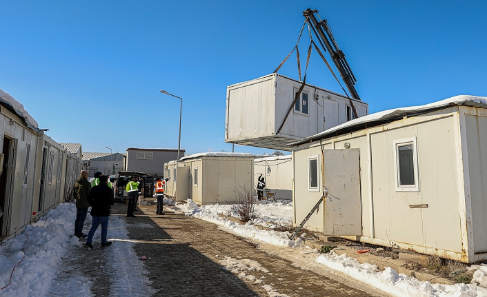 Vali Balcı: Van olarak konteyner kent kuruyoruz