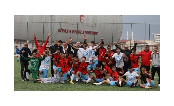 Van Büyükşehir U-16 Futbol takımından büyük başarı...
