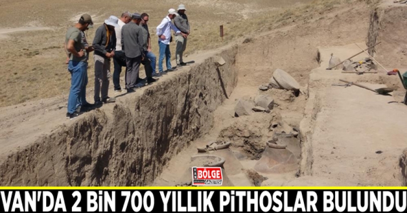 Van'da 2 bin 700 yıllık pithoslar bulundu