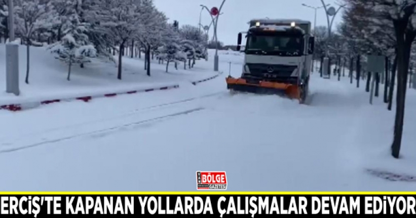 Erciş'te kardan kapanan yollarda çalışmalar devam ediyor