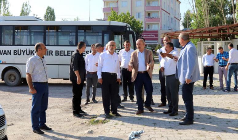 Büyükşehir, Erciş'teki ulaşım sorunu için devrede…