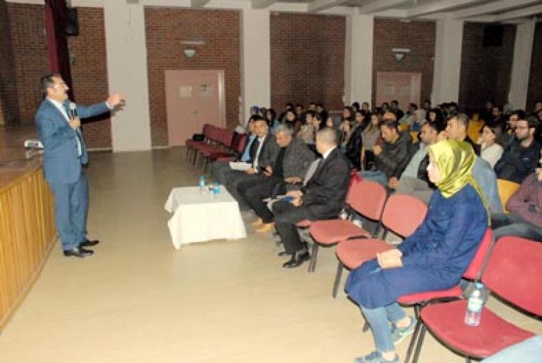 Tuşba'daki rehber öğretmenlere yönelik seminer…