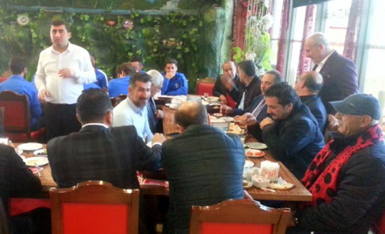 Van TSO'dan Vanspor camiasına kahvaltı