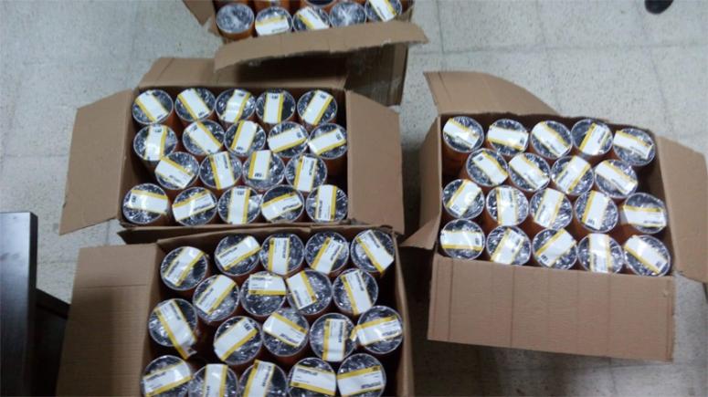 Tuşba'da bin 800 paket sigara ele geçirildi