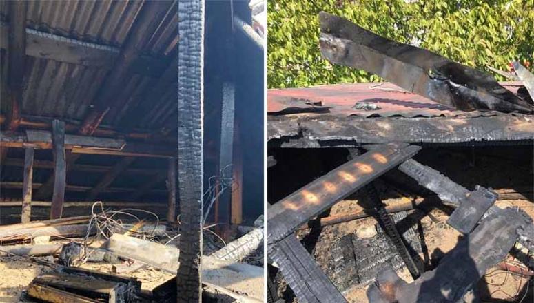 İpekyolu'nda bir evin çatısında yangın çıktı