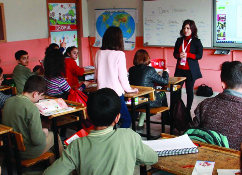 Van'daki okullarda deprem eğitimi…