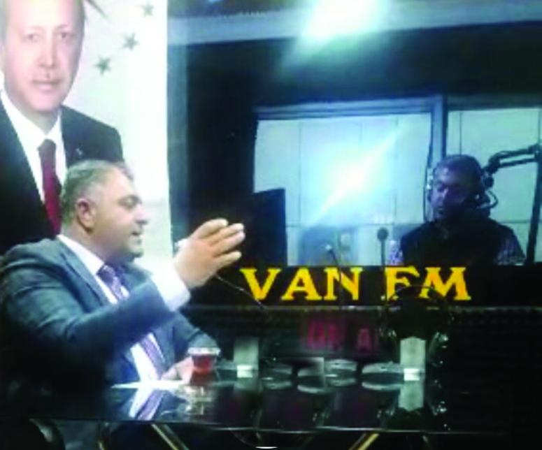 Yertürk, radyo programına konuk oldu