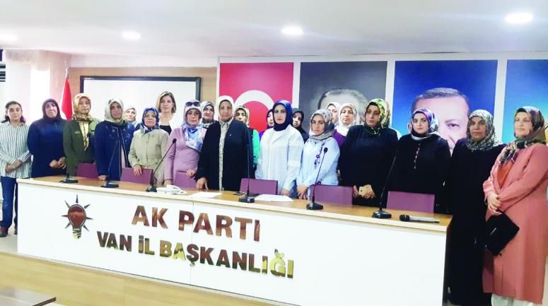 AK Parti'den 'Srebrenitsa Soykırımı' açıklaması 