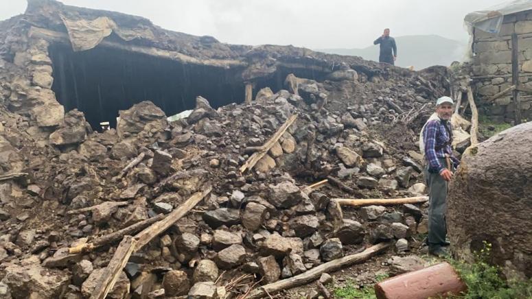 Bingöl'de deprem: 1 şehit, 18 yaralı