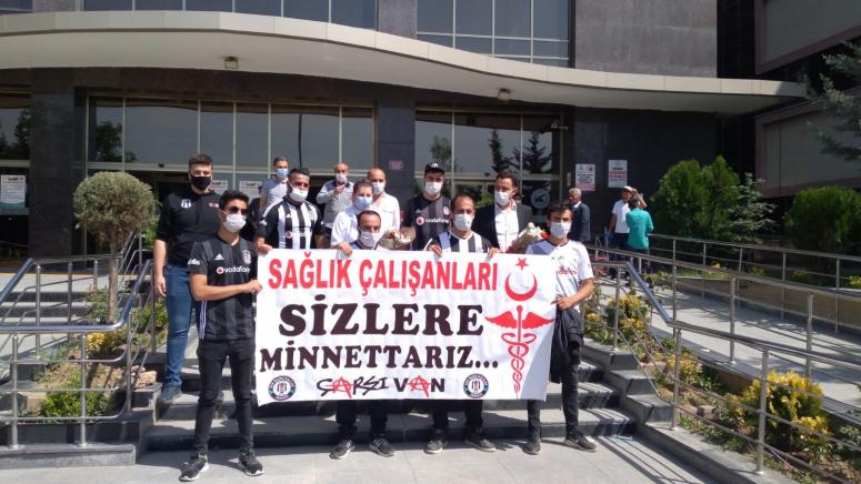 Van'daki Beşiktaşlılar'dan sağlık çalışanlarına teşekkür...