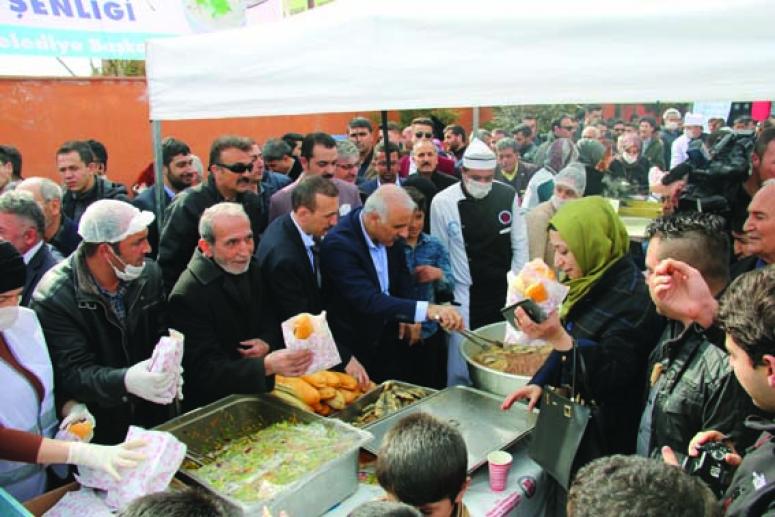 Şabaniye'deki Ayran Aşı Balık Başı festivaline yoğun ilgi...