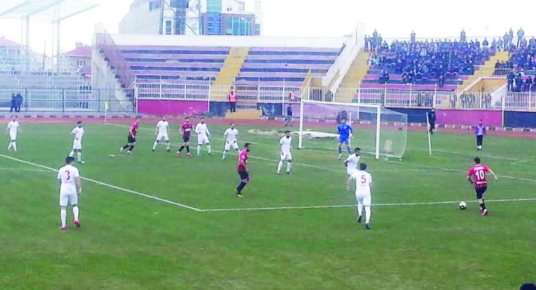 B.Vanspor, Çatalca'yı farklı yendi:4-1