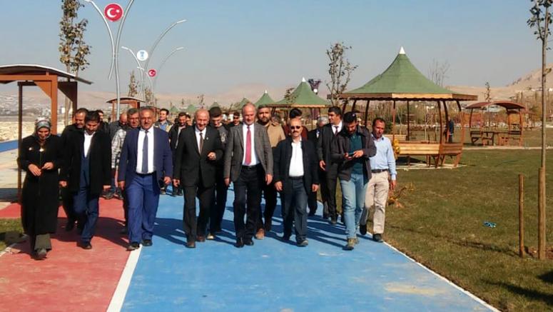 Başkan Akman: Tuşba'da çok güzel projeler hayata geçecek