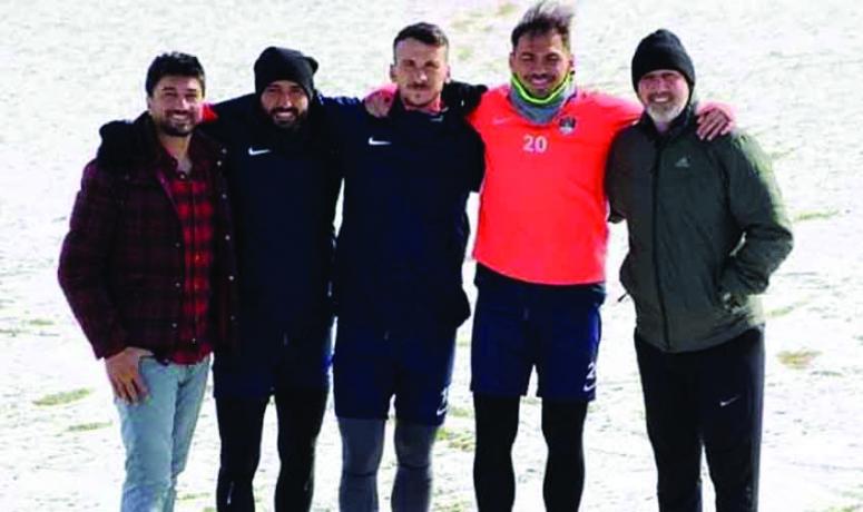 Vanspor'lu futbolculardan birlik pozu…