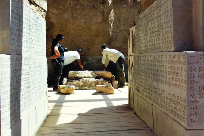 Van'daki kazılarda ilk sentetik boya bulundu