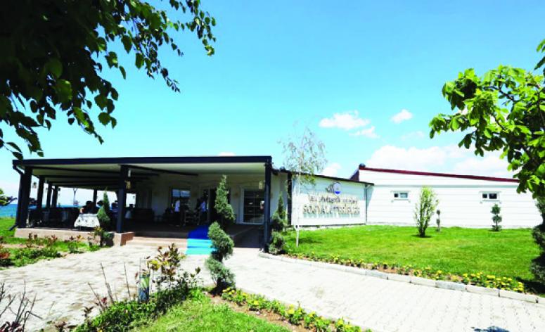 Büyükşehir'in ilk sosyal tesisi açıldı