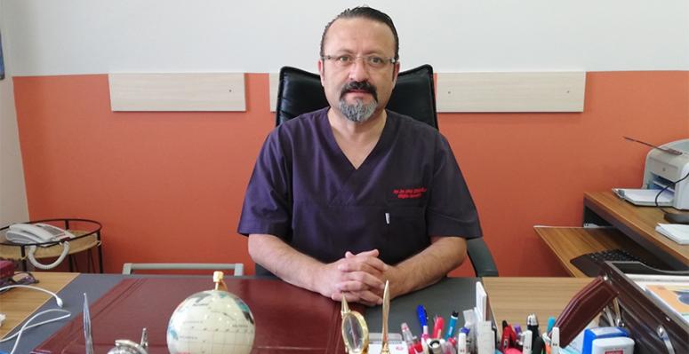 Korona virüsü yenen Prof. Dr. Çobanoğlu görevine başladı