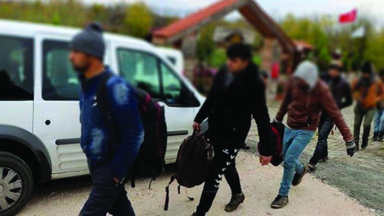 5 İlçede 251 düzensiz göçmen yakalandı 