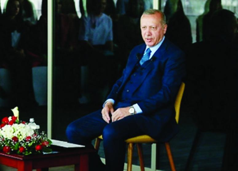  Erdoğan: Yazla birlikte işsizlik rakamları tek haneye inecektir