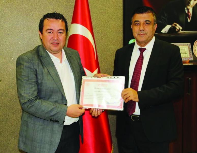 Müdür Sünnetçioğlu'ndan Başkan Tüfekçioğlu'na teşekkür 