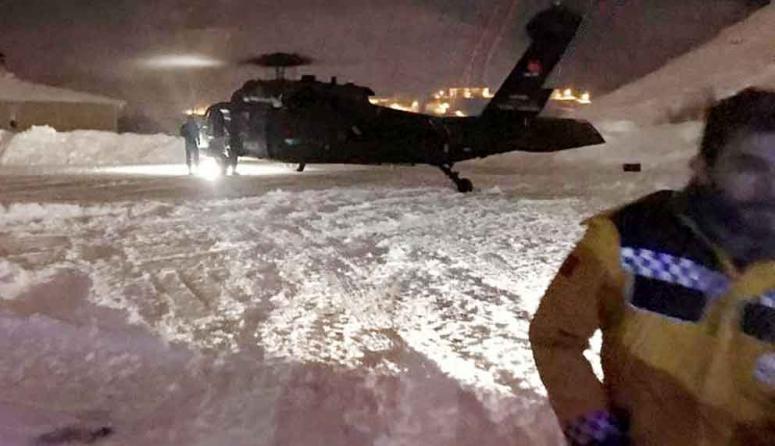 Kalp krizi geçiren polis helikopterle Van'a sevk edildi