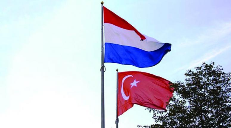 Türkiye-Hollanda ilişkileri normalleşecek