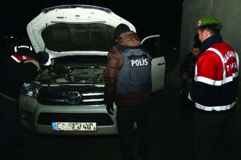 Van'da Jandarma ekiplerinden huzur uygulaması...
