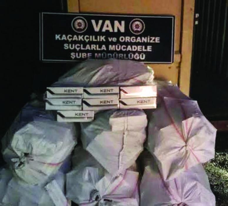 Şüpheli araçta 5 bin paket kaçak sigara ele geçirildi