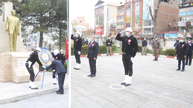 Türk Polis Teşkilatı'nın kuruluş yıl dönümü törenlerine korona ayarı...