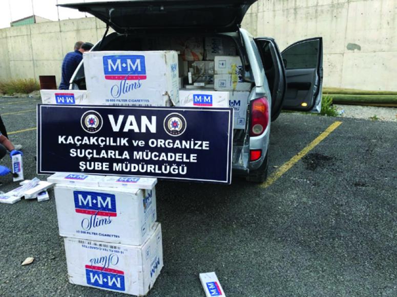 Van'da 16 bin paket kaçak sigara ele geçirildi 