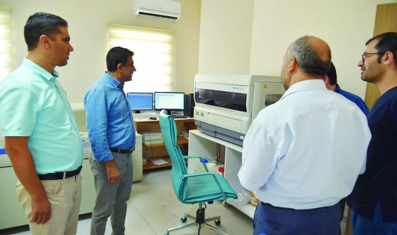 Sünnetçioğlu, Gürpınar'daki devlet Hastanesi'ni inceledi