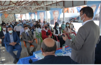 Türkmenoğlu, mahalle başkanlarının önemine dikkat çekti