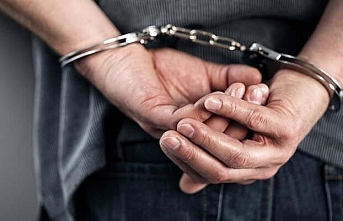 Bir kadını taciz ettiği iddiasıyla gözaltına alınan zanlı tutuklandı
