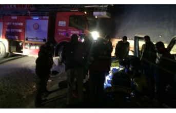 Başkale'de trafik kazası: 4 yaralı