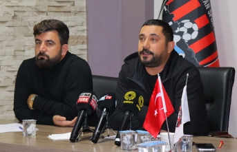 Kıyak'tan Vanspor'un hesaplarına bloke koyan Yenitürk'e tepki