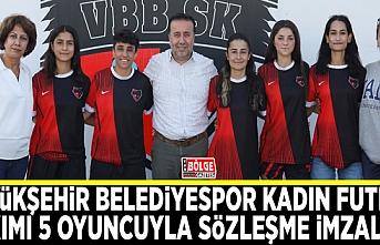Büyükşehir Belediyespor Kadın Futbol Takımı 5 oyuncuyla sözleşme imzaladı