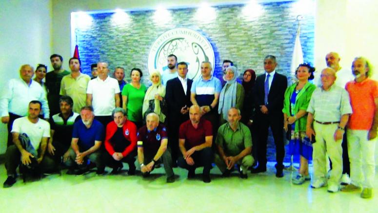 Trabzonlu gazetecilerden Erciş Kaymakamlığı'na ziyaret 