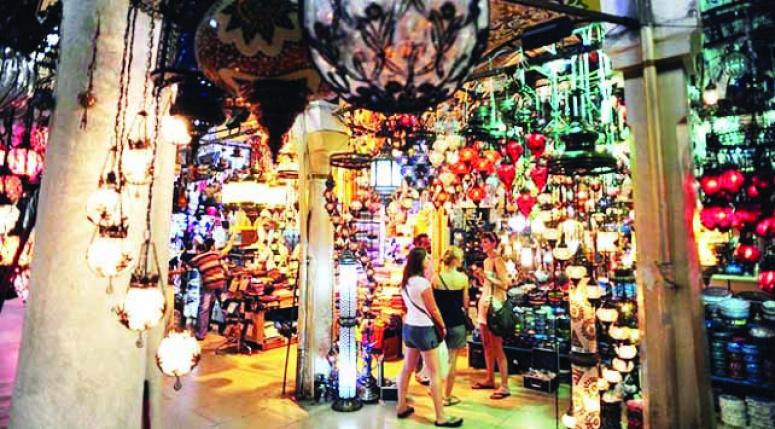 Turistlerin Türkiye'de yaptığı alışveriş yüzde 70 arttı
